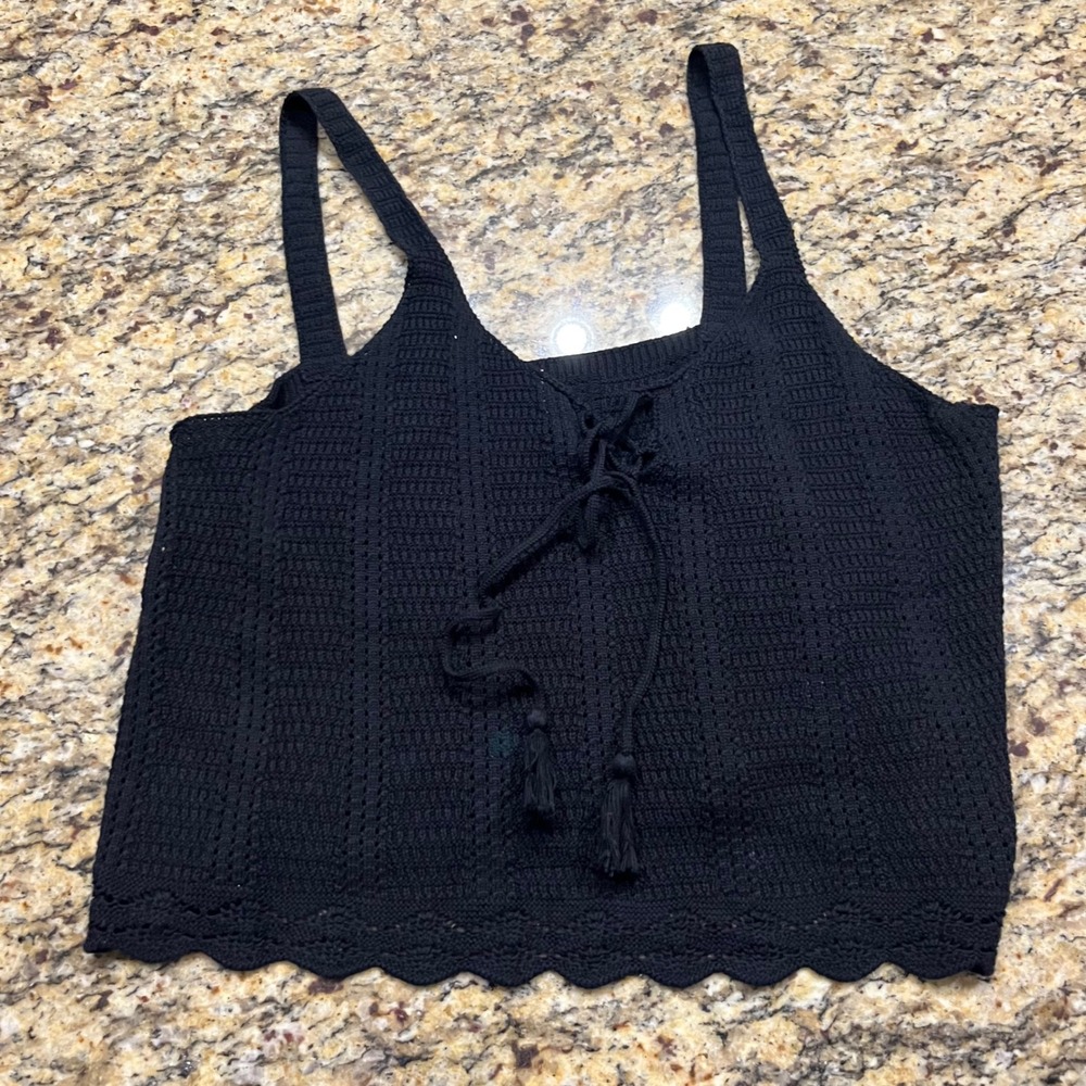 Old Navy Black Crochet Knit Lace Up Tassel Tank Top XL Scalloped Hem Boho